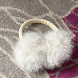 Fuzzy White Earmuffs NWOT